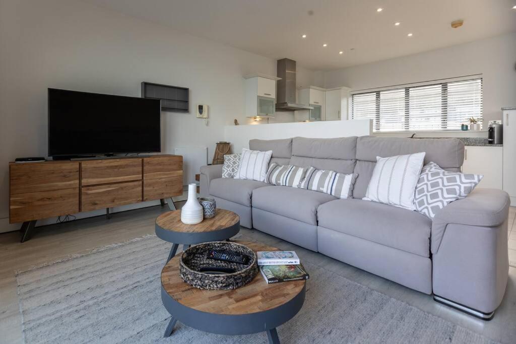 Apartment 25 ~ Nassu Court Вествард Хо Экстерьер фото